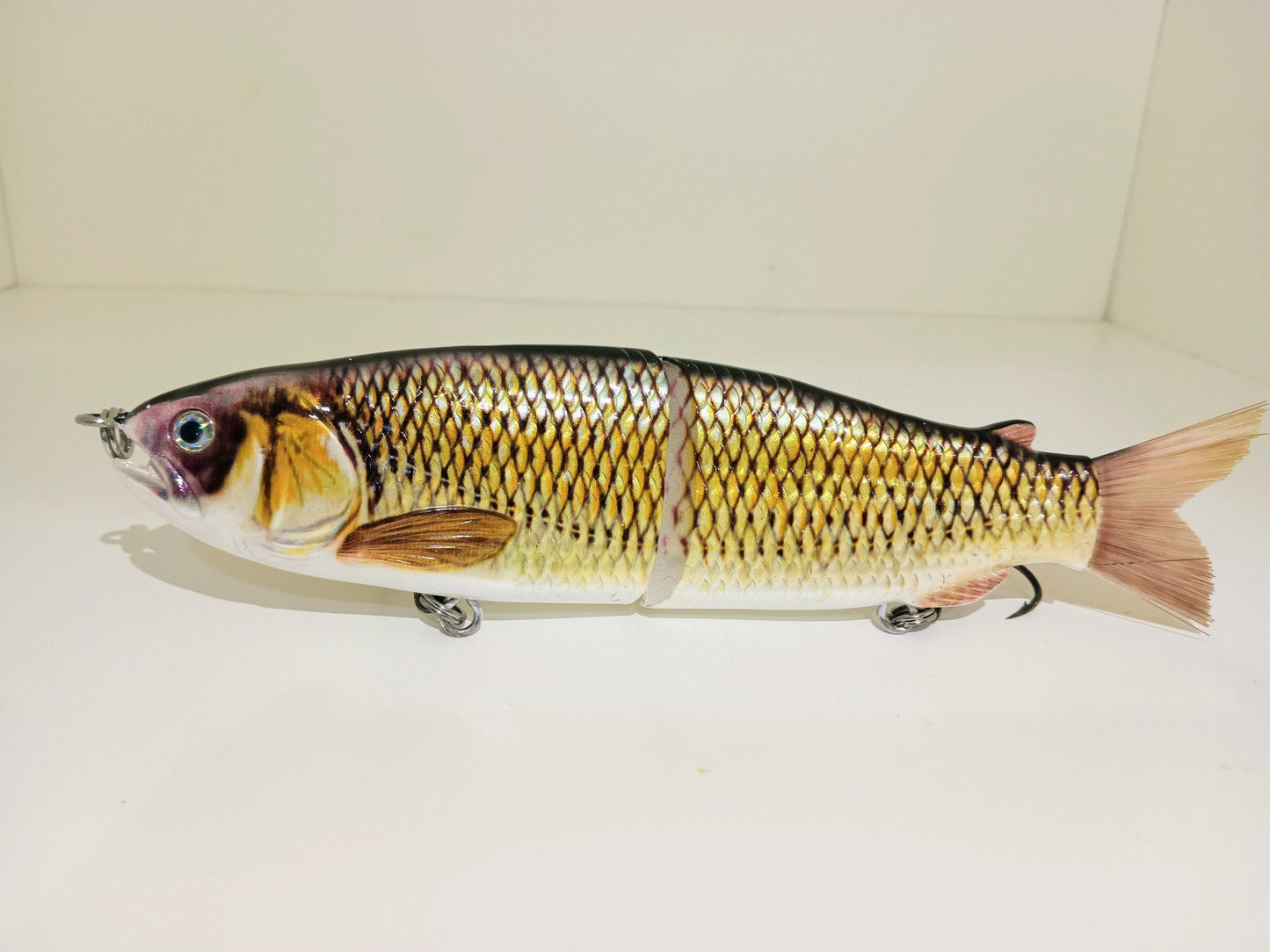9" The Follow Golden Shiner Cali Glide Swimbait